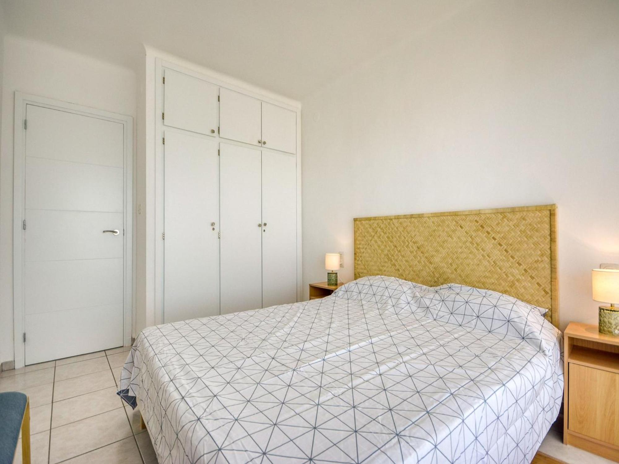 Apartment With Barbecque *